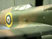Spitfire K5054 camo N4.jpg (23222 bytes)