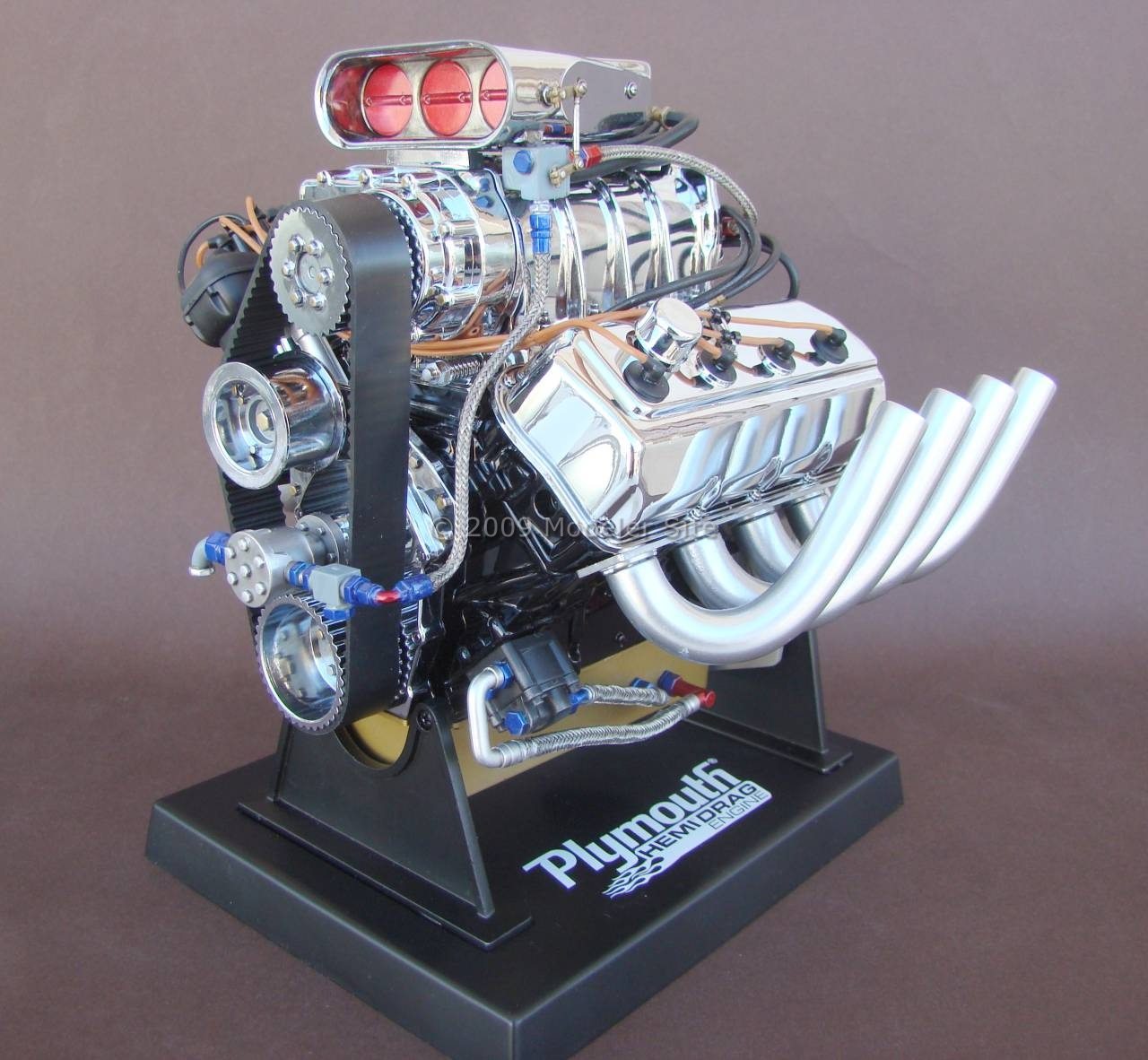 Parma 10411 Mopar Dodge Plymouth Hemi Engine Motor 1/10 Model Kit McM FS 