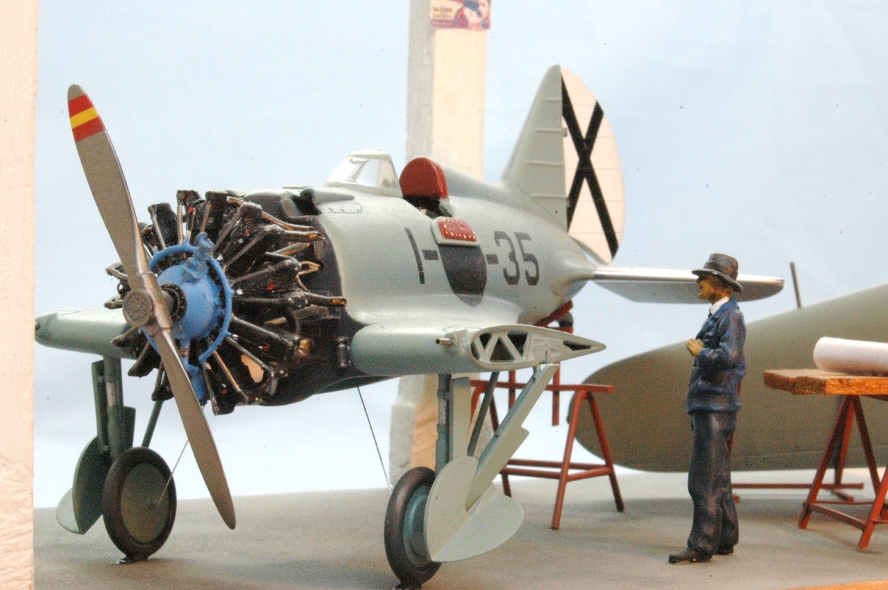 Polikarpov I 16 Chato Diorama Of The Spanish Civil War Academy 1 48 Scale 1 48 Scale Airplanes Modeler Site
