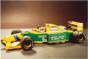 Benetton 1.jpg (129978 bytes)