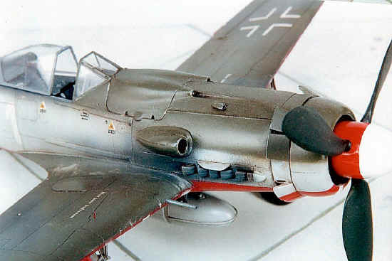 Fw190d_07.jpg (117804 bytes)