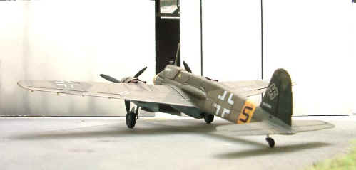 Hs129 B3 N6.jpg (35178 bytes)
