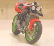 Ducati 916 Nuda - 111.jpg (65793 bytes)