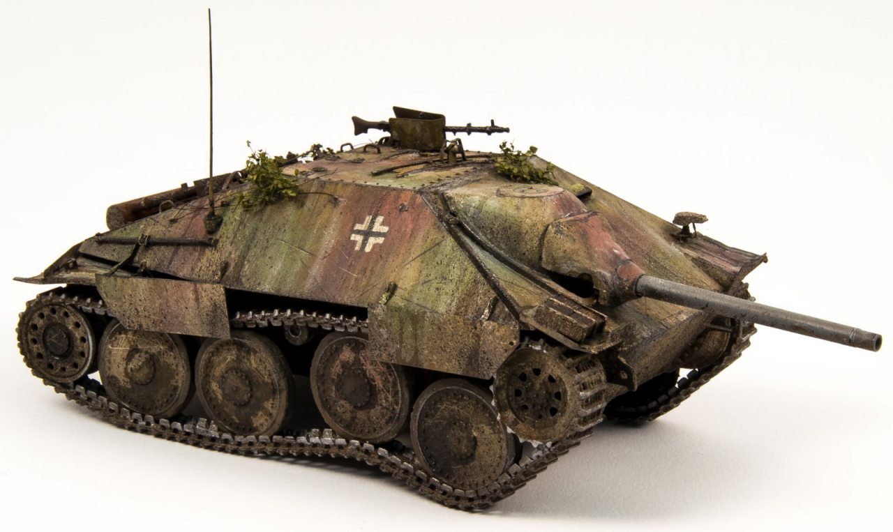 Dragon Sd.Kfz 138/2 Hetzer #6030 early version 1/35 scale